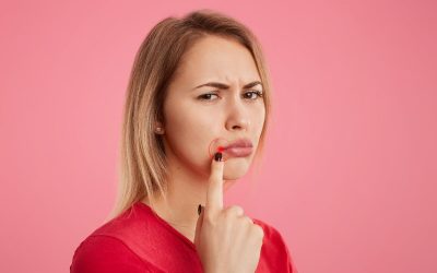 ¿Qué son las úlceras bucales y cómo se producen?